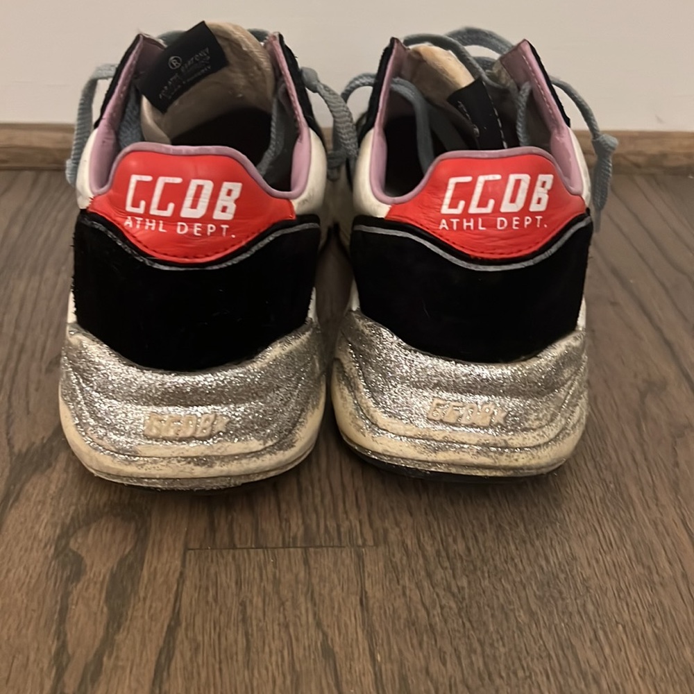 Golden Goose Black White Silver Red Low-Top Sneakers with Star - Picture 2 of 7